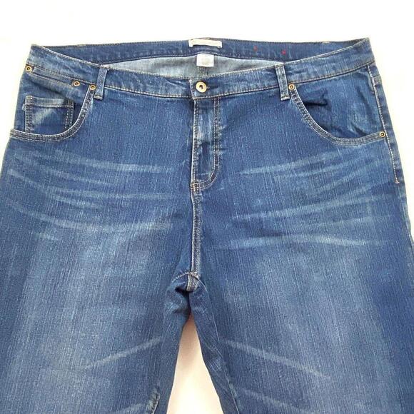 db Cropped Women's size 20 Dark Wash Blue Denim Jeans - Picture 2 of 4